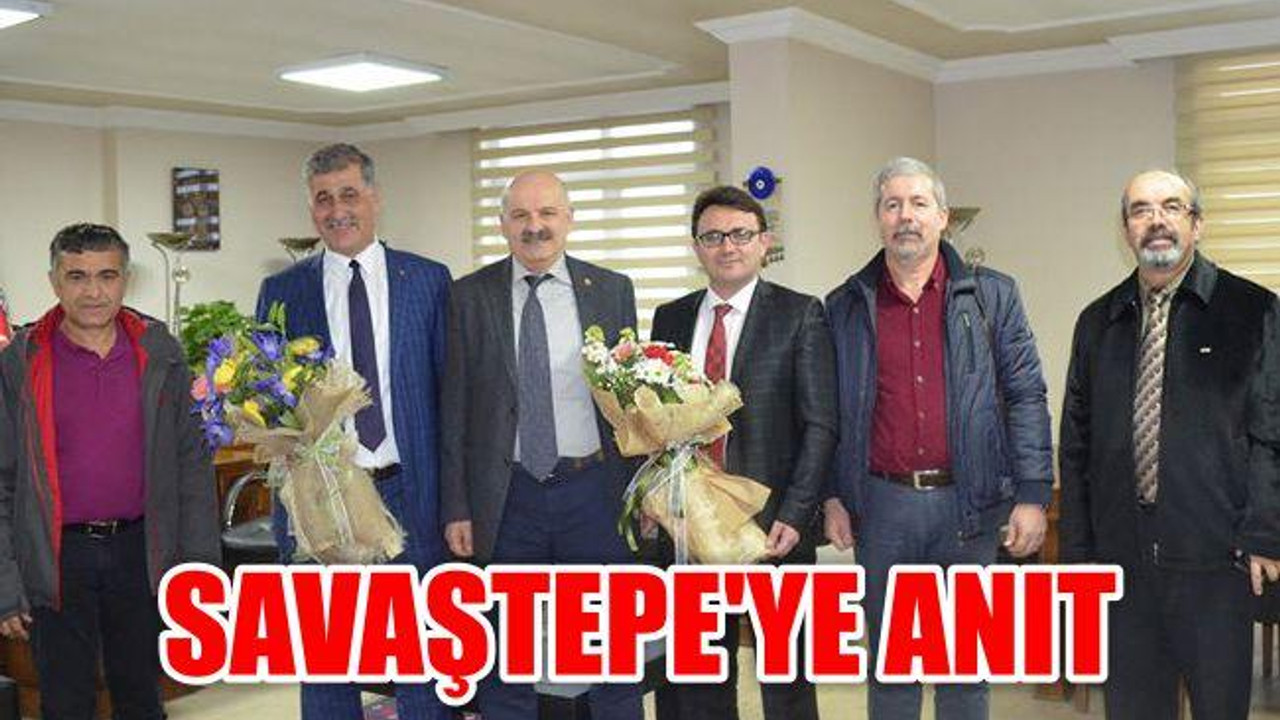 Savaştepe'ye anıt
