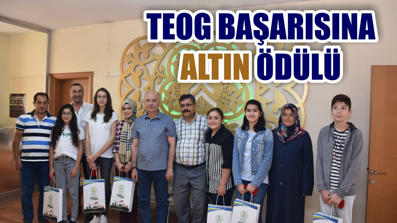 Başarılı Öğrencilere Başkan'dan Altın Hediyesi
