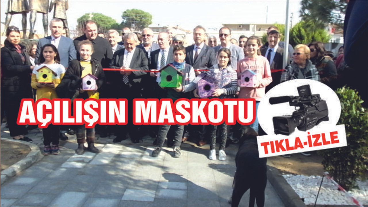 Sokak Köpeği Açılışın Maskotu Oldu