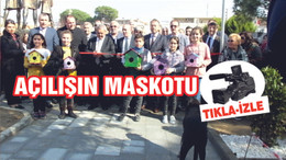 Sokak Köpeği Açılışın Maskotu Oldu