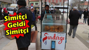 Simitçi Geldi Simitçi