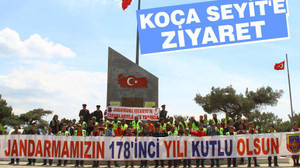 KOCA SEYİT’E ZİYARET