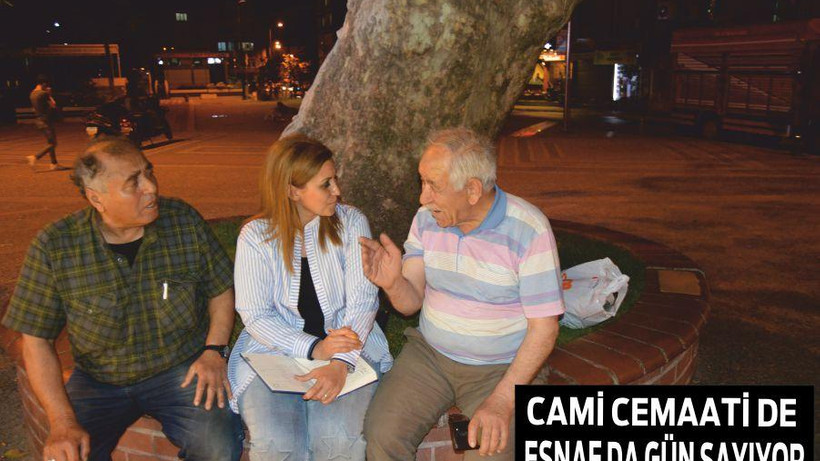 CAMİ CEMAATİ DE ESNAF DA GÜN SAYIYOR