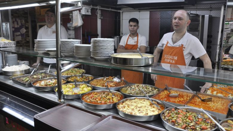 Balıkesir'de İftar Menüsü 250TL'den Başlıyor