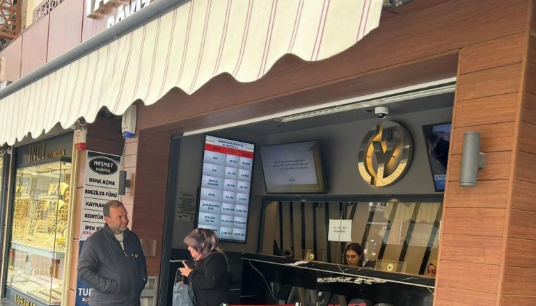 Balıkesir'de Döviz Ve Altın Piyasalarında Ne Oluyor?